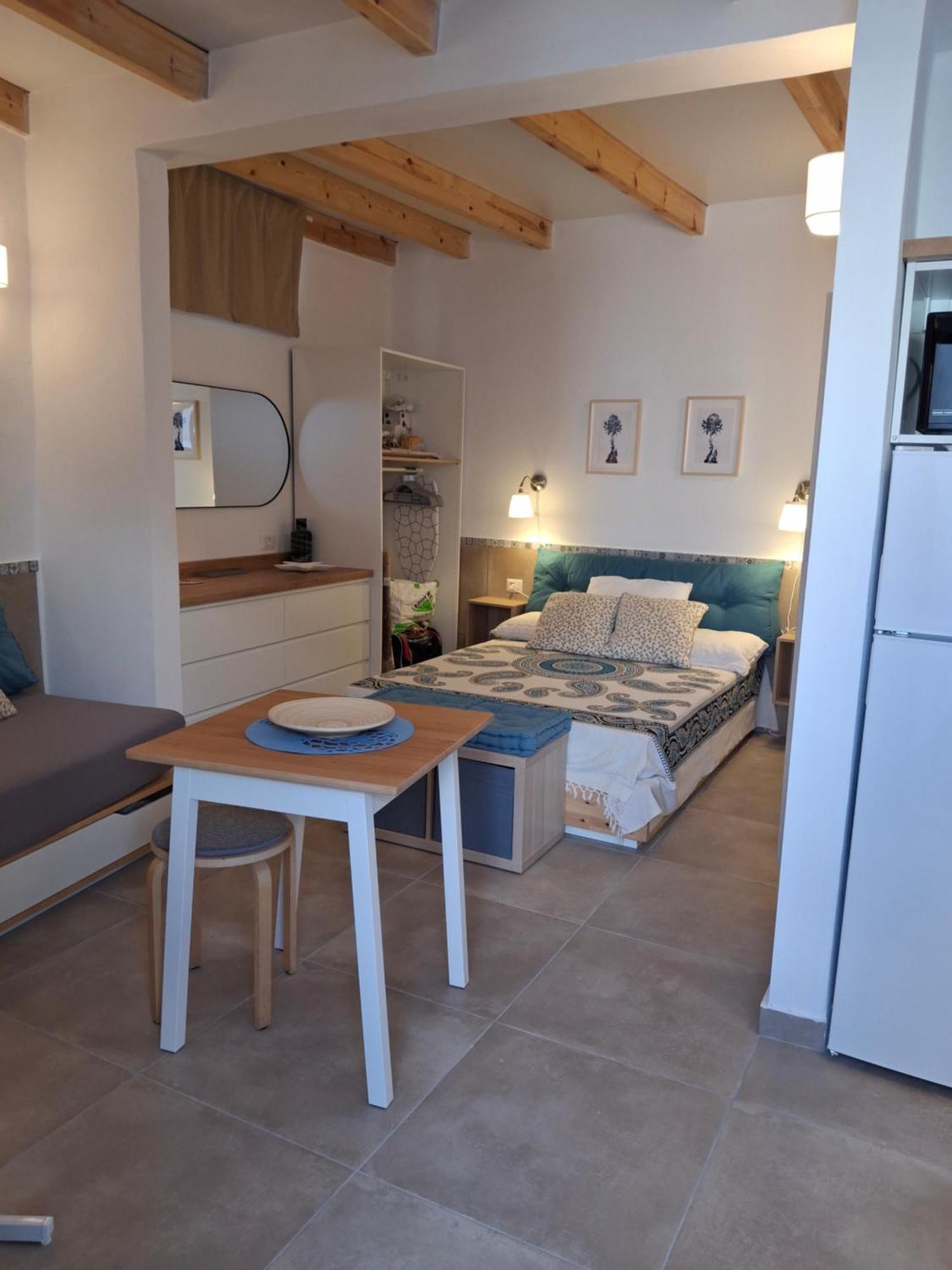 Lilium House
